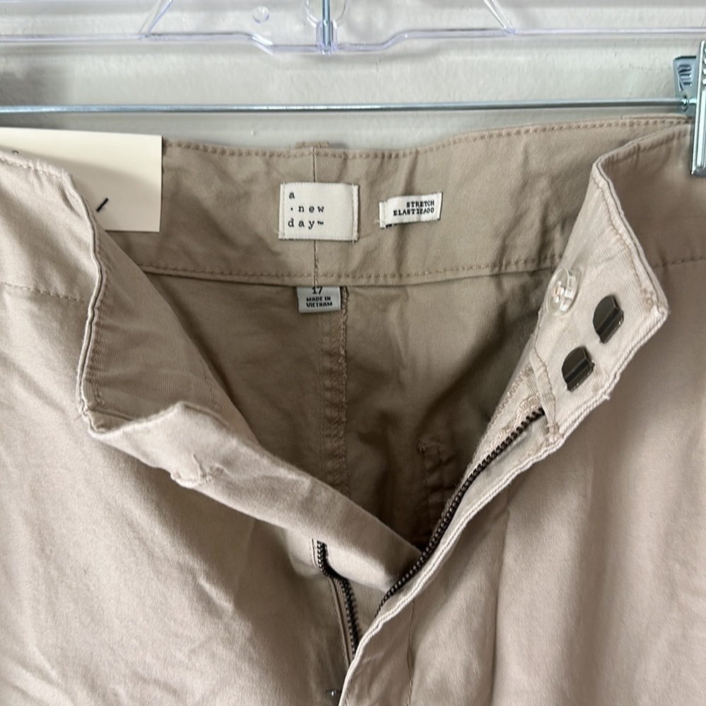 Women's Size 17 Tan Pant's A New Day - Picture 3 of 4